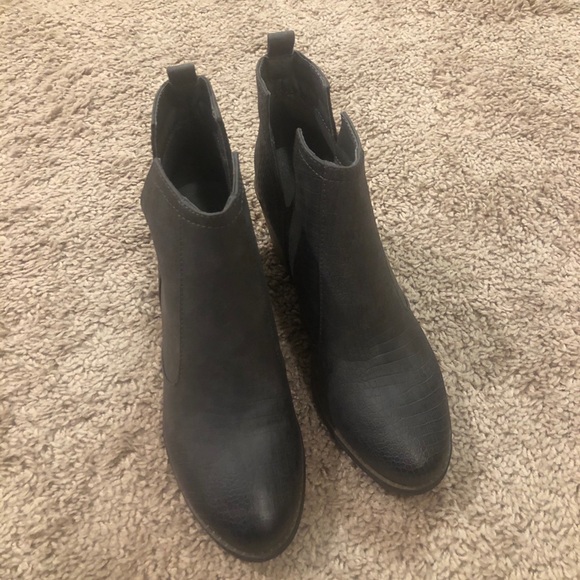 🚫DONATED 1/26/22🚫 - Picture 2 of 5